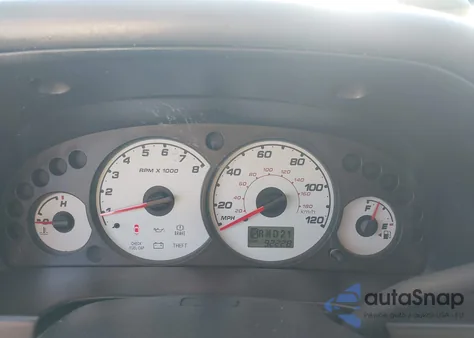 2003 Ford Escape Xlt z USA, uszkodzony, nr VIN 1FMYU93183KB81224